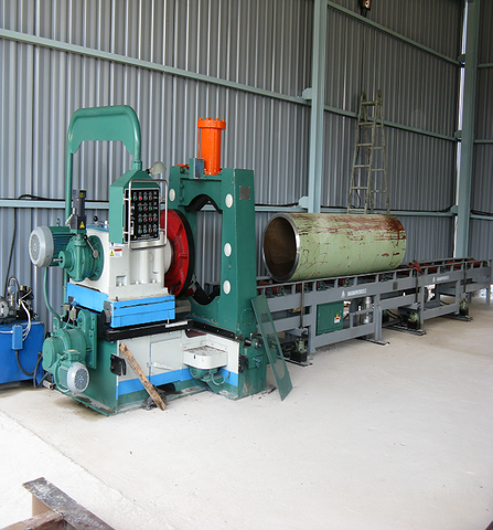 Máquina de chanfrar final de tubo CNC de alta potência e estacionária em usina de aço de liga